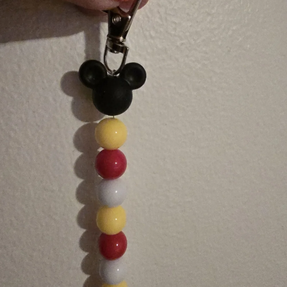 Colorful Beaded Keychain - Picture 2 of 6